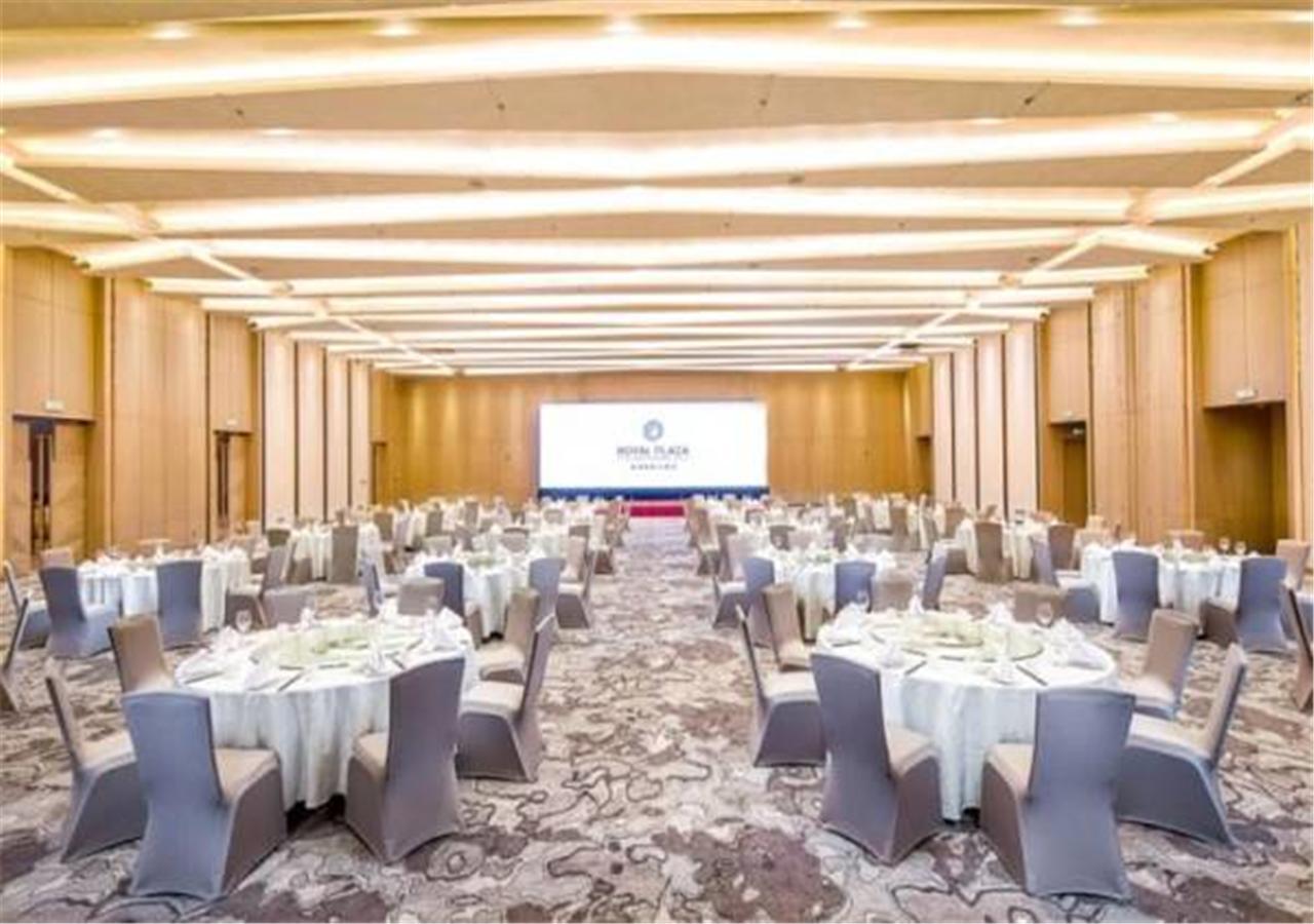 Jinan Inzone Royal Plaza Hotels Esterno foto